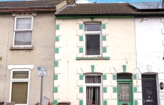 Modernisation in Gillingham photo